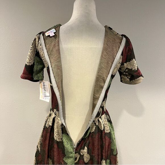 LuLaRoe Paisley print short sleeve Amelia dress size small - Picture 8 of 13